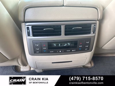 2013 Lexus LX 570 - 4WD / SUNROOF / CLEAN CARFAX