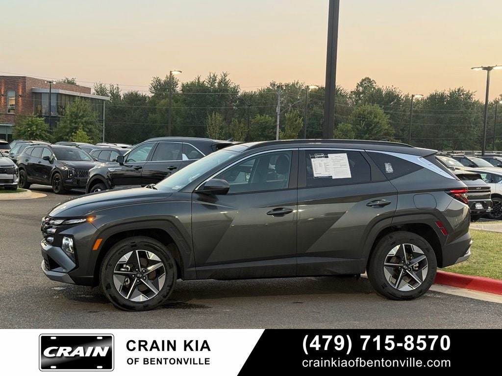 2025 Hyundai Tucson Hybrid SEL Convenience - AWD / PANORAMIC SUNROOF / CLEAN CARFAX