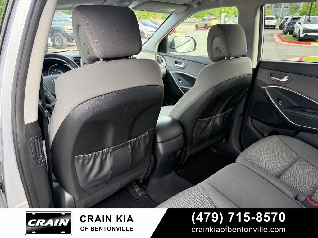 2018 Hyundai Santa Fe SE