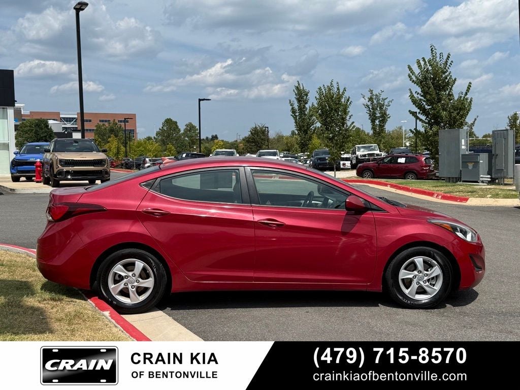 2015 Hyundai Elantra SE