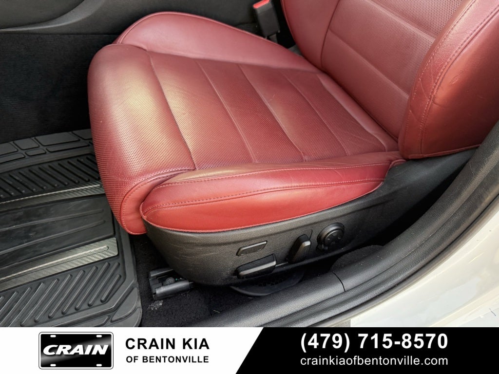 2019 Kia Stinger GT2 - SUNROOF / RED INTERIOR