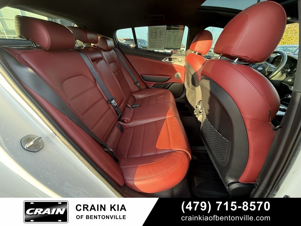 2019 Kia Stinger GT2 - SUNROOF / RED INTERIOR