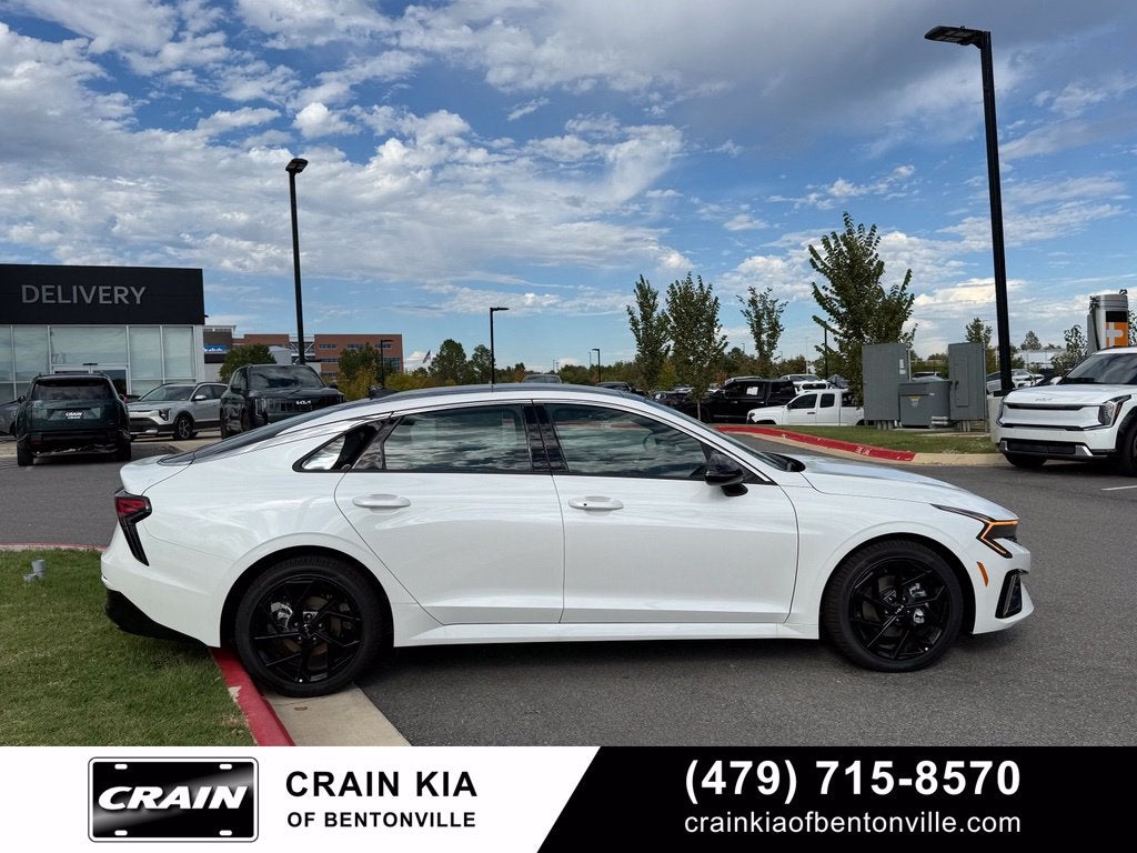 2026 Kia K5 GT-Line