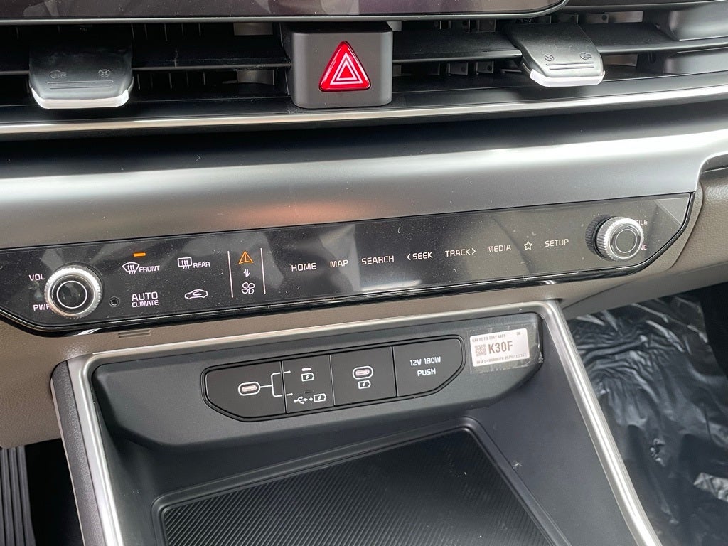 2026 Kia Carnival LXS