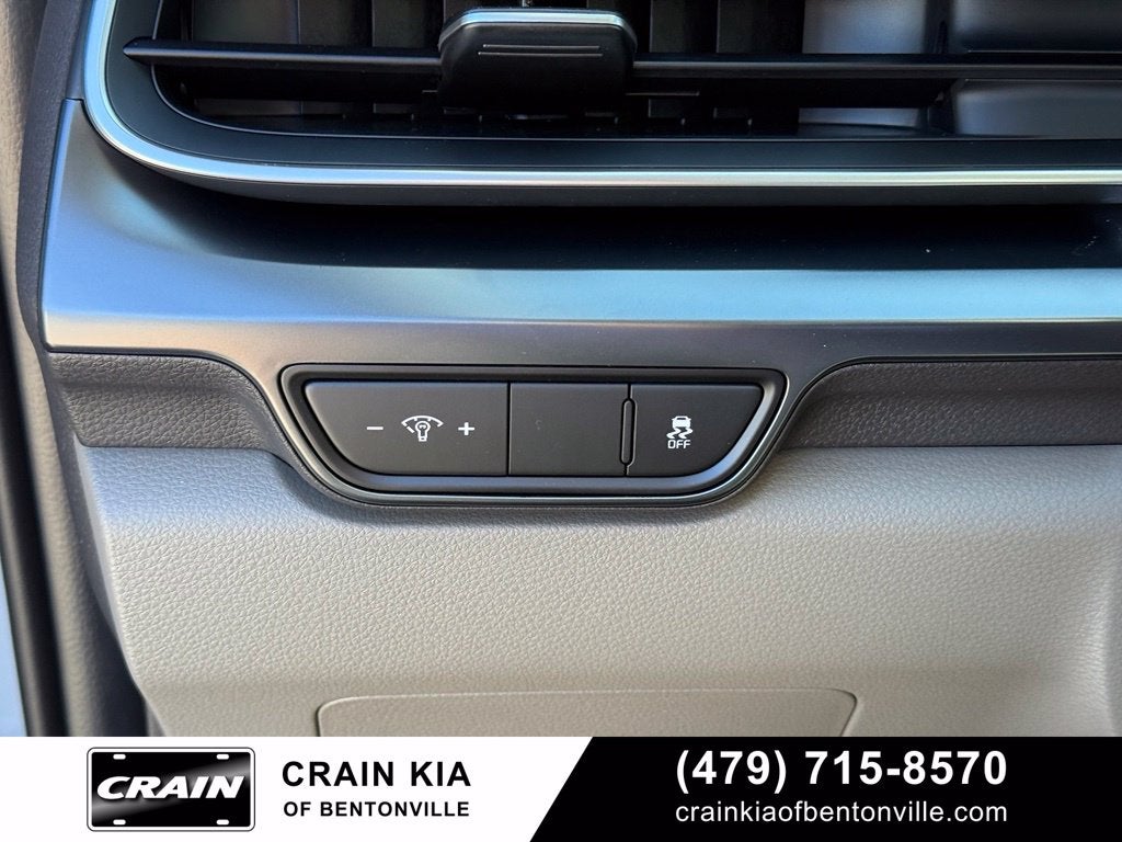 2027 Kia Carnival LXS