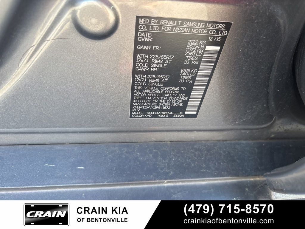 2016 Nissan Rogue SV - AWD / CLEAN CARFAX