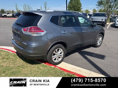2016 Nissan Rogue SV - AWD / CLEAN CARFAX