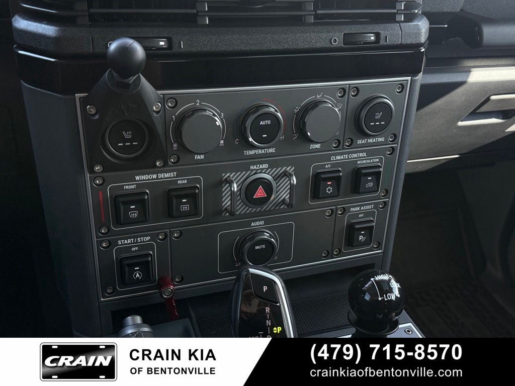 2025 INEOS Grenadier Station Wagon Base - 4WD / SUNROOF / ROUGH PACK