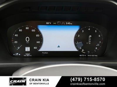 2020 Volvo XC90 T6 Momentum - AWD / PANORAMIC SUNROOF