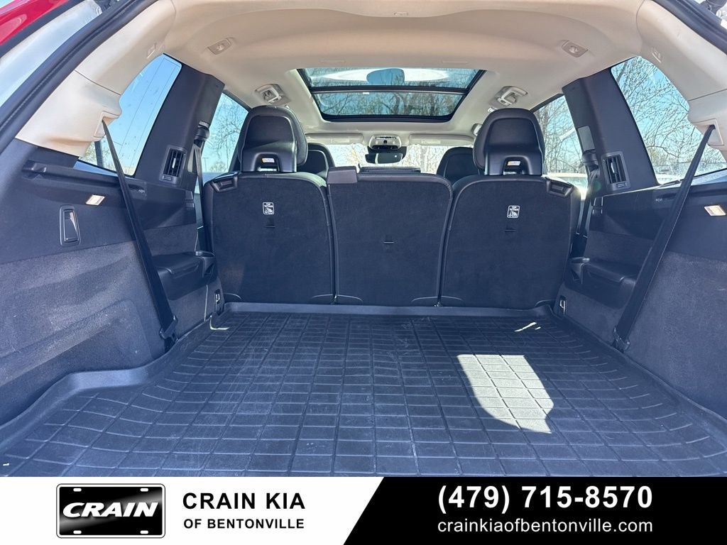 2020 Volvo XC90 T6 Momentum - AWD / PANORAMIC SUNROOF