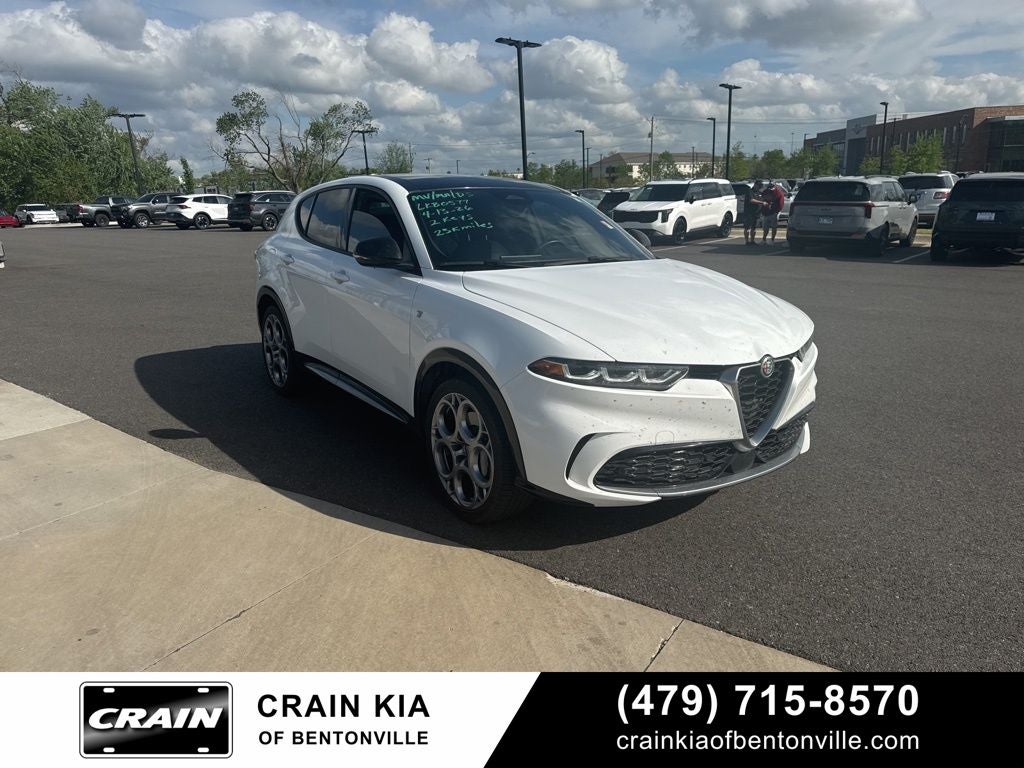 2024 Alfa Romeo Tonale Ti - AWD / SUNROOF / CARFAX ONE OWNER