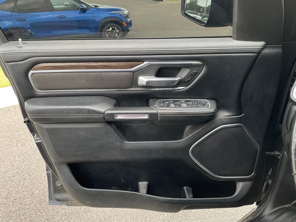2020 RAM 1500 Laramie 4X4 / COOLED SEATS / CLEAN CARFAX