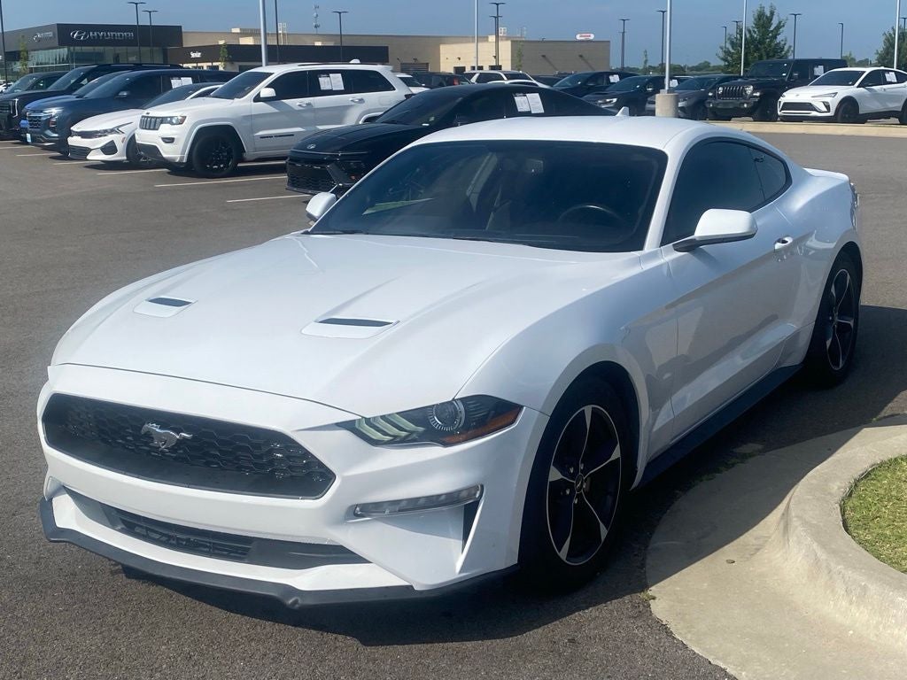 2020 Ford Mustang EcoBoost