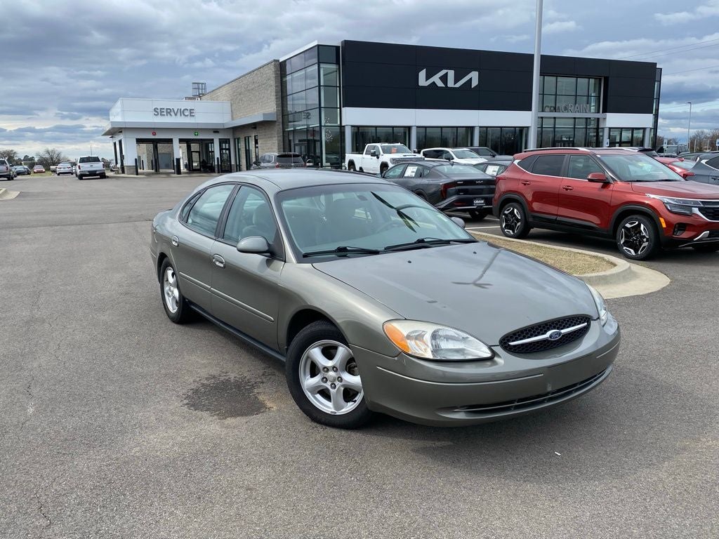 2003 Ford Taurus SES