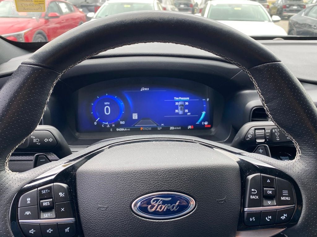 2022 Ford Explorer ST 4X4 / HEATED SEATS / 3RD ROW