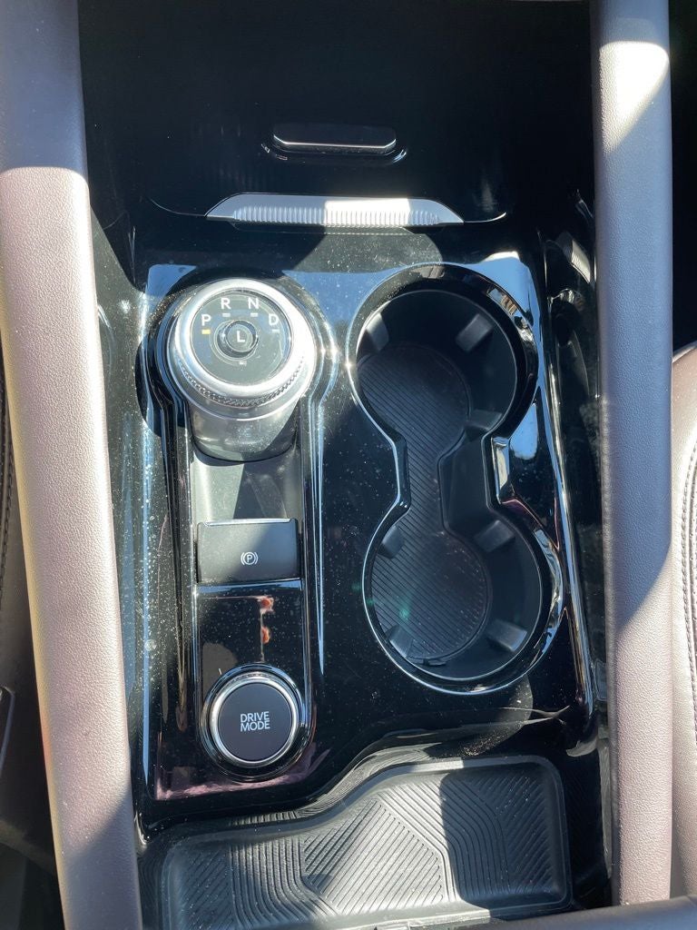 2025 Ford Explorer ST-Line 4X4 / HEATED SEATS / ONE OWNER