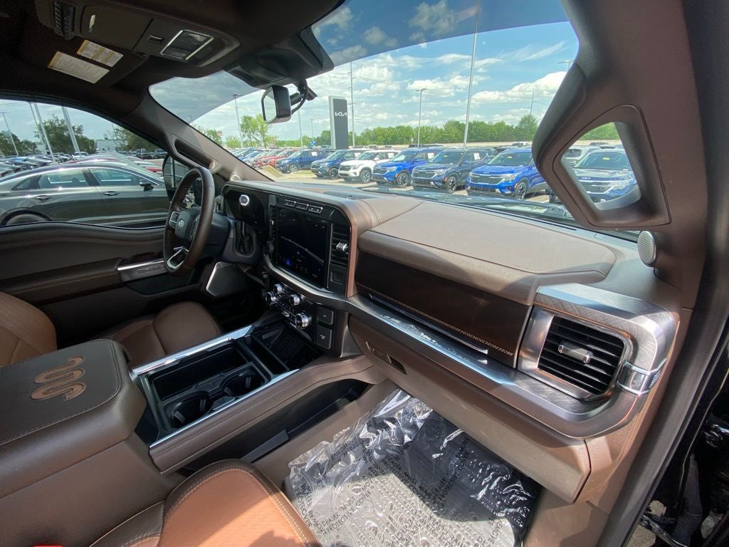 2024 Ford F-250SD King Ranch NAV / HEATED SEATS / 4X4