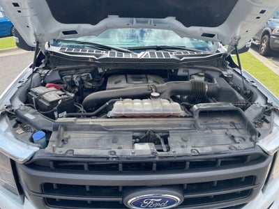 2023 Ford F-150 Lariat HEATED SEATS / 4X4