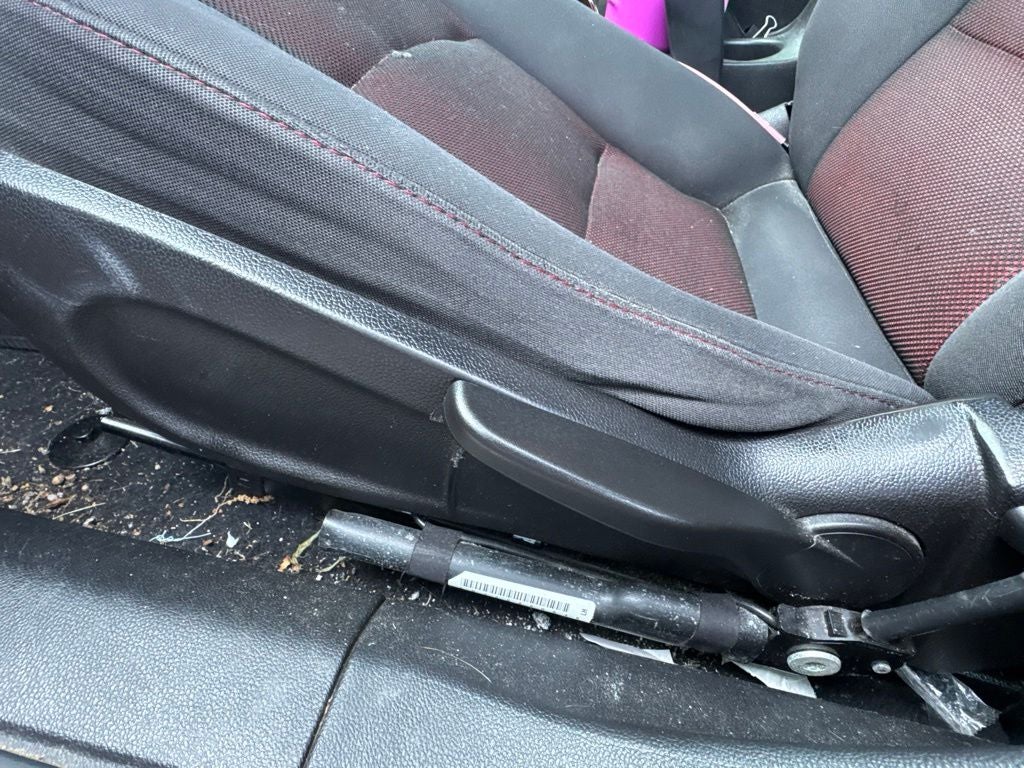 2013 Chevrolet Cruze 1LT