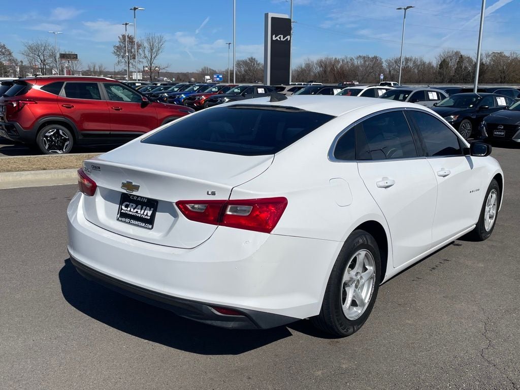 2016 Chevrolet Malibu LS 1LS
