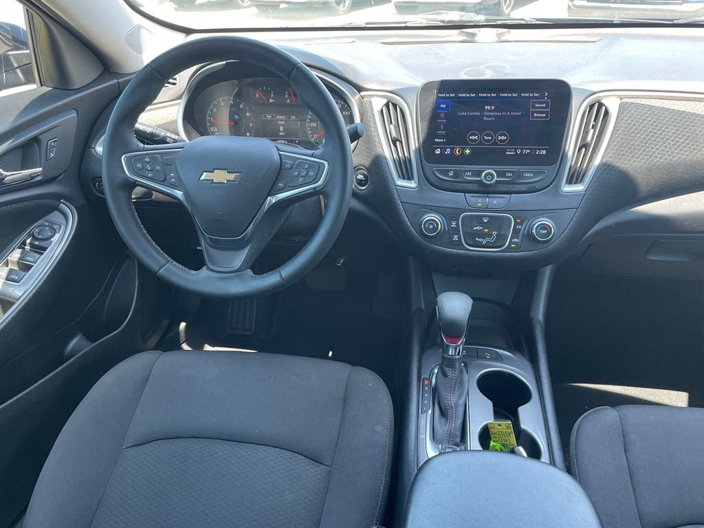 2024 Chevrolet Malibu RS ONE OWNER / CLEAN CARFAX