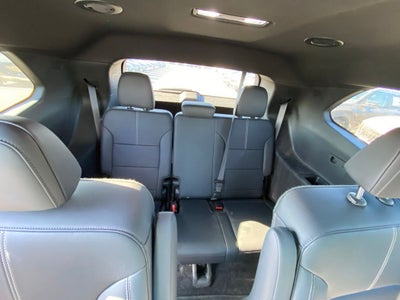 2024 GMC Acadia Elevation NAV / LUXURY PACKAGE / HEATED SEATS