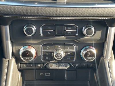 2023 GMC Yukon XL SLT 4X4 / HEATED SEATS