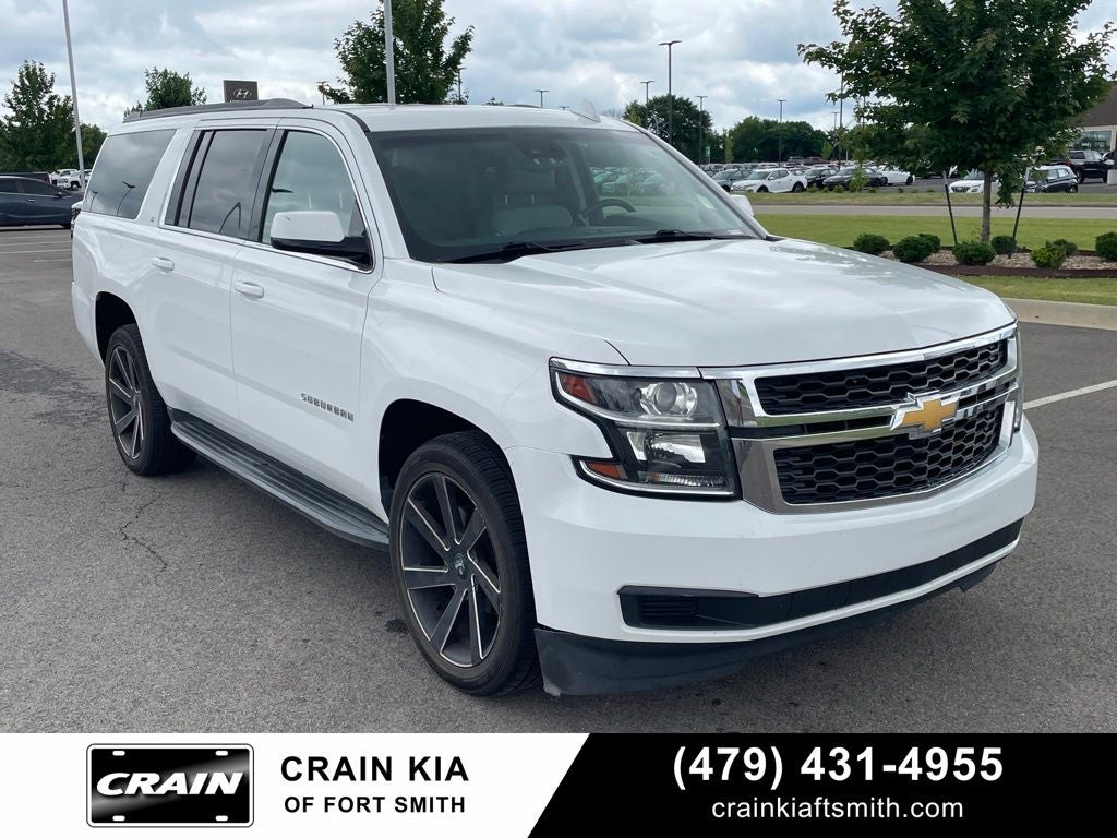 2018 Chevrolet Suburban 2WD 1500 LT's photo