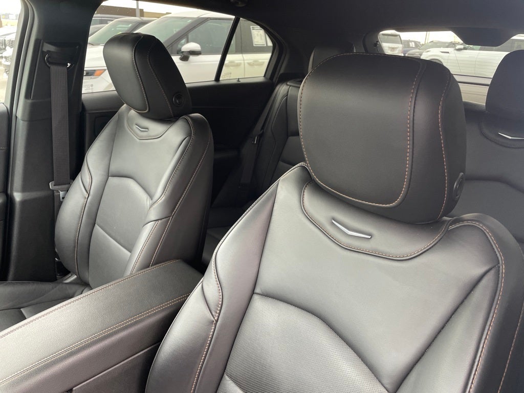 2020 Cadillac XT4 Sport AWD / LEATHER / HEATED SEATS
