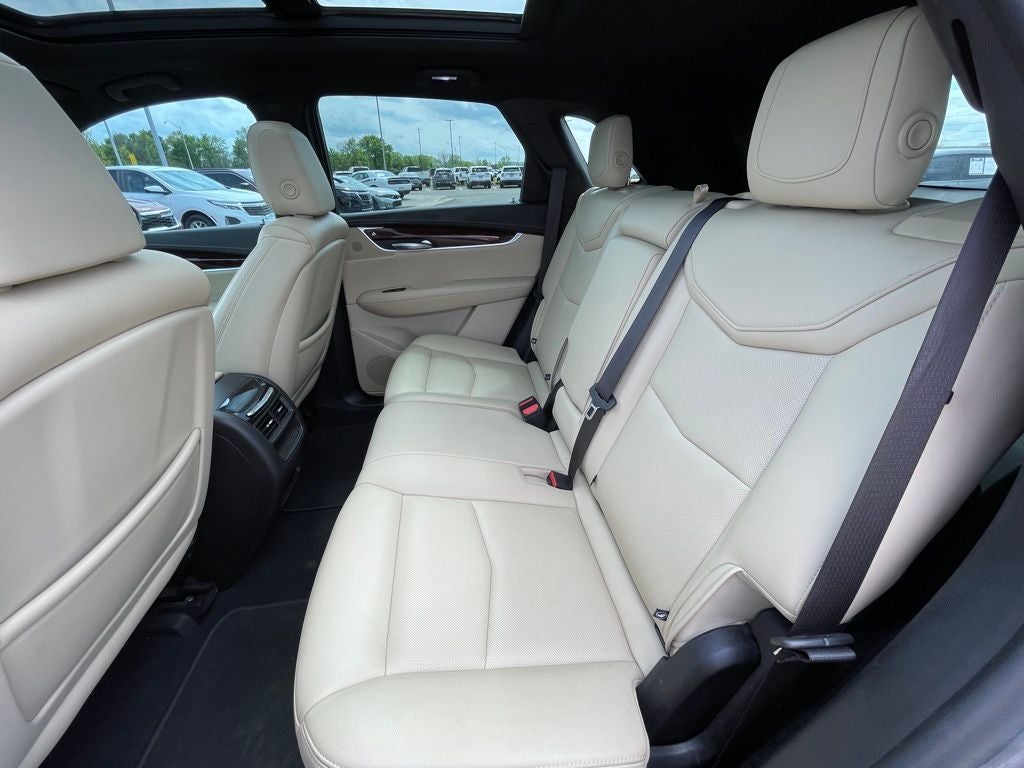 2019 Cadillac XT5 Luxury AWD / HEATED SEATS / MOONROOF