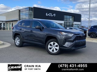 2024 Toyota RAV4 LE ONE OWNER / AWD