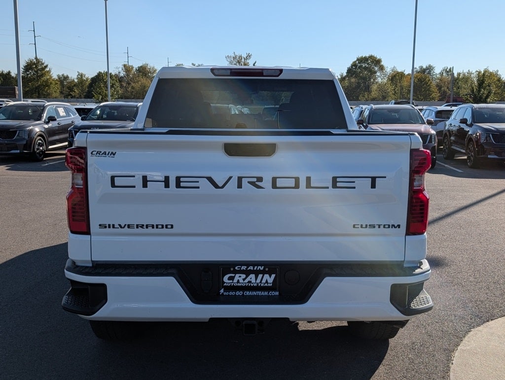 2024 Chevrolet Silverado 1500 Custom 4X4 / ONE OWNER