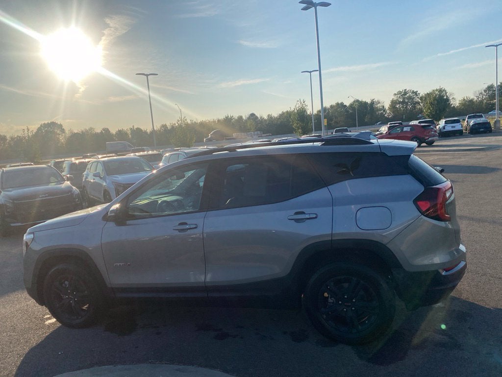 2024 GMC Terrain AT4