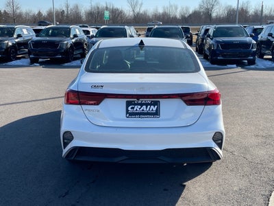 2024 Kia Forte LXS CPO / ONE OWNER