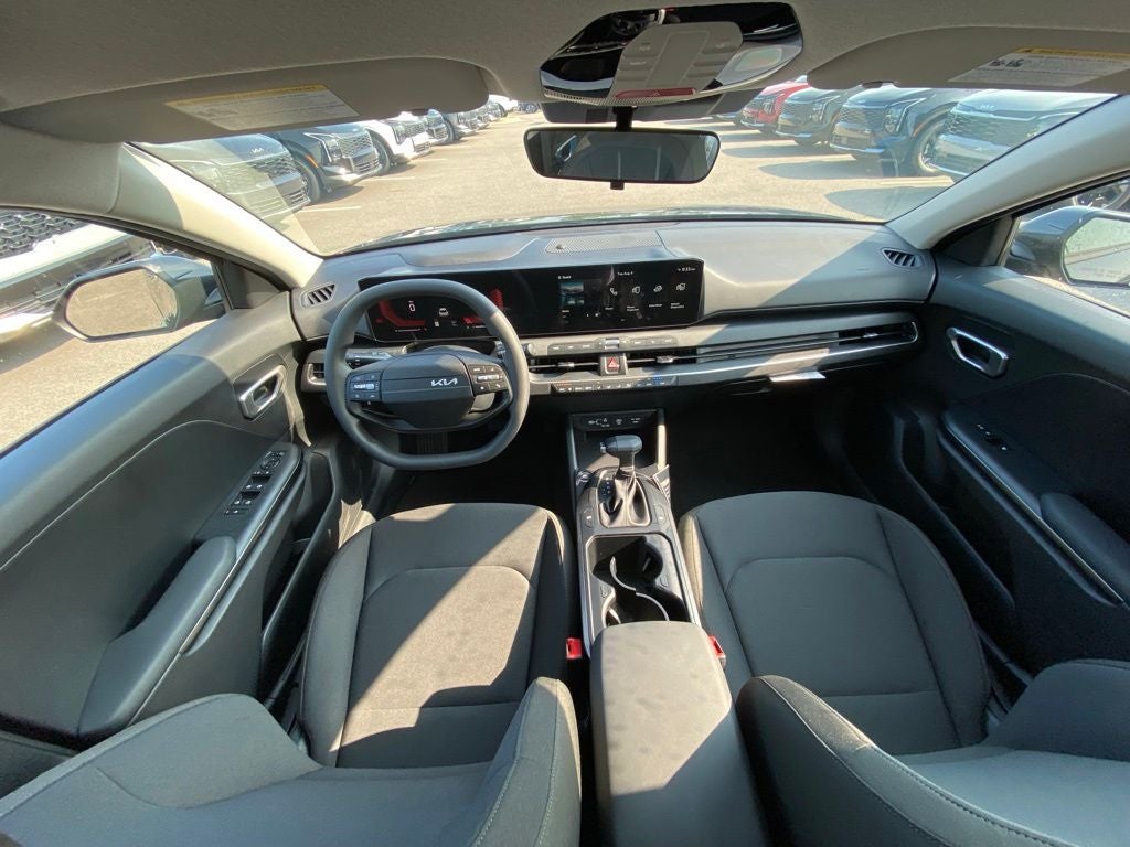 2026 Kia K4 LX