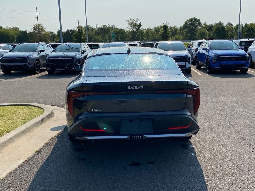 2026 Kia K4 LX