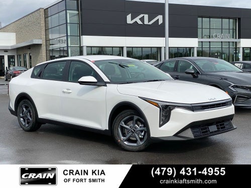 2026 Kia K4 LXS