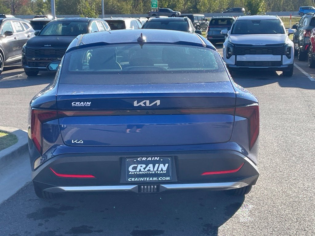 2026 Kia K4 LXS