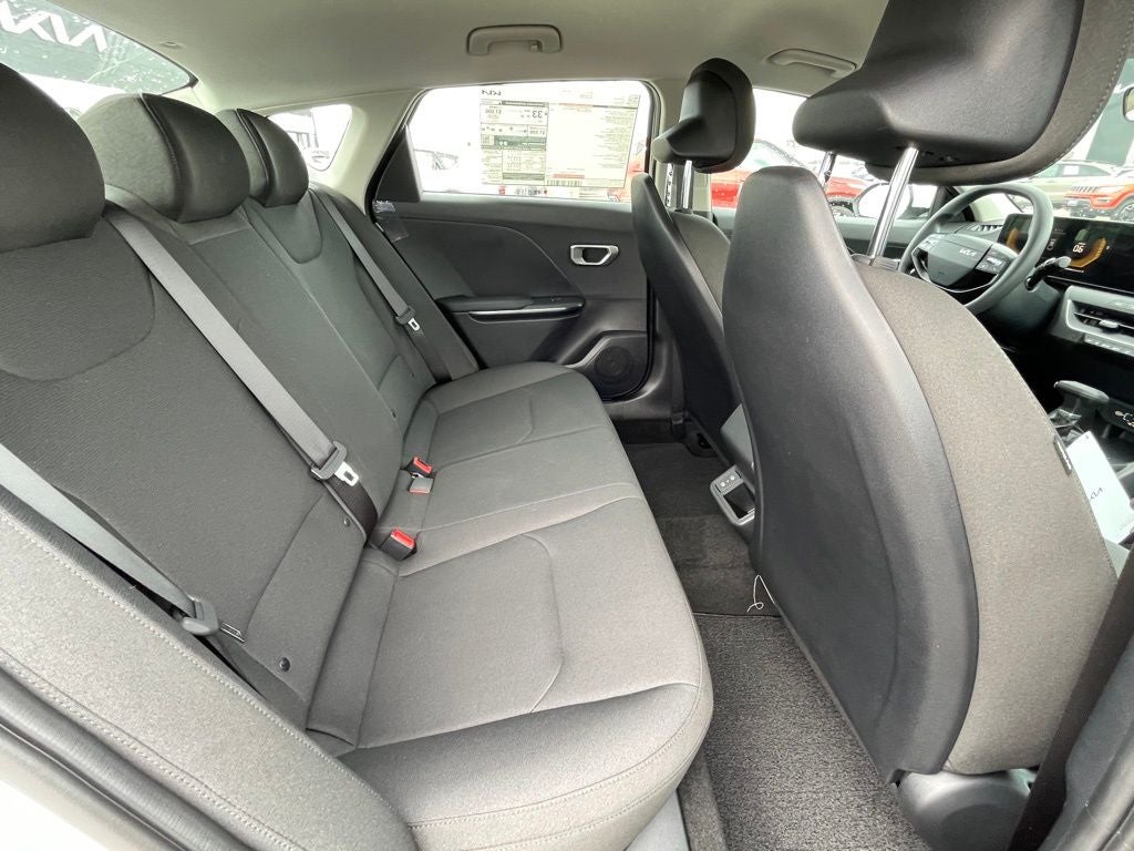 2026 Kia K4 LX
