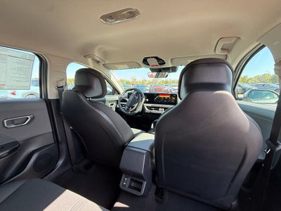 2027 Kia K4 LXS