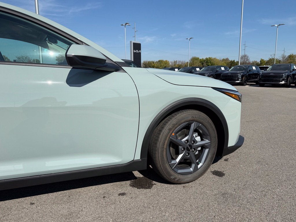 2027 Kia K4 LXS