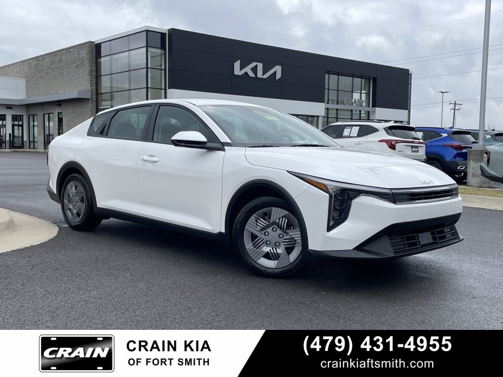2025 Kia K4 LX