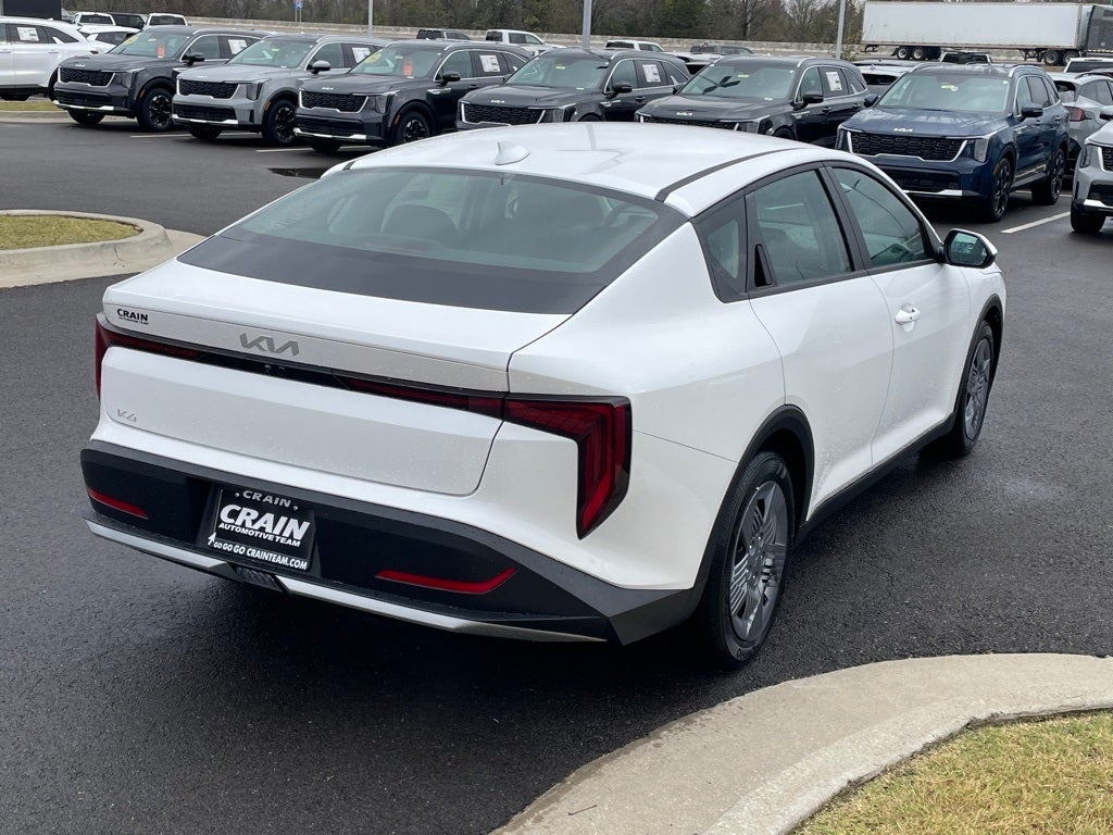 2025 Kia K4 LX