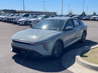 2026 Kia K4 LXS
