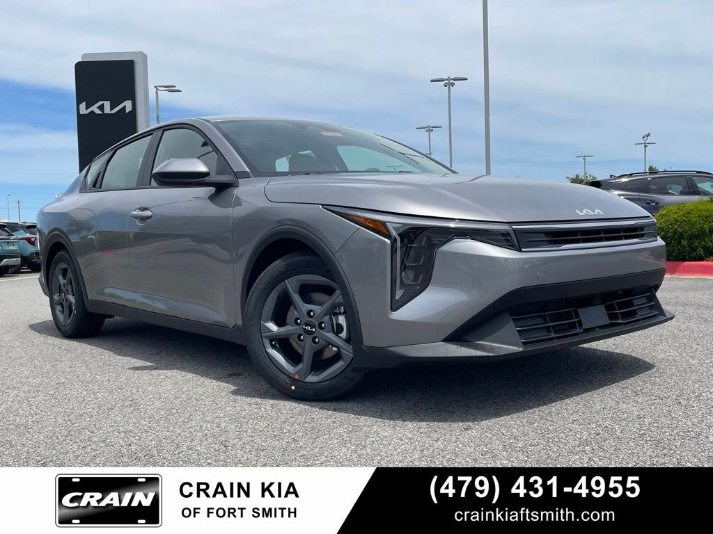 2026 Kia K4 LXS AT's photo