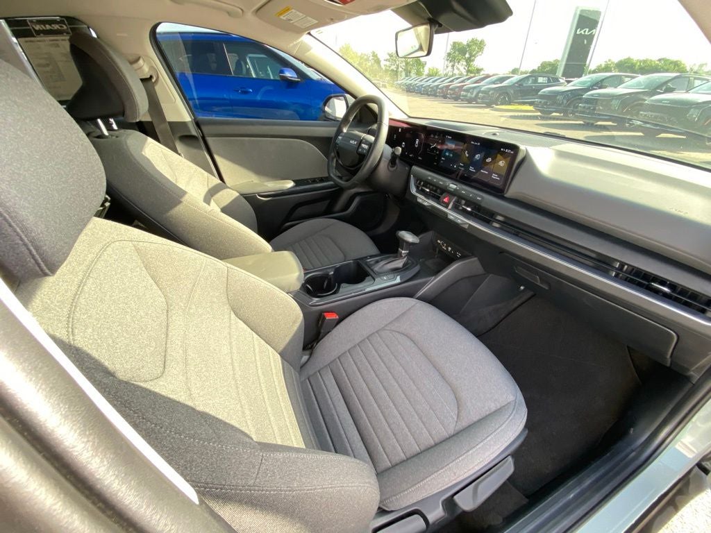 2025 Kia K4 EX ONE OWNER / CLEAN CARFAX