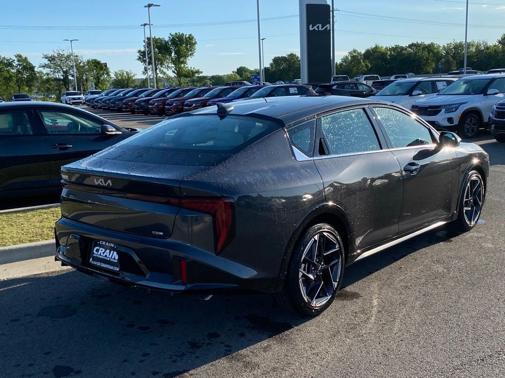 2026 Kia K4 GT-Line