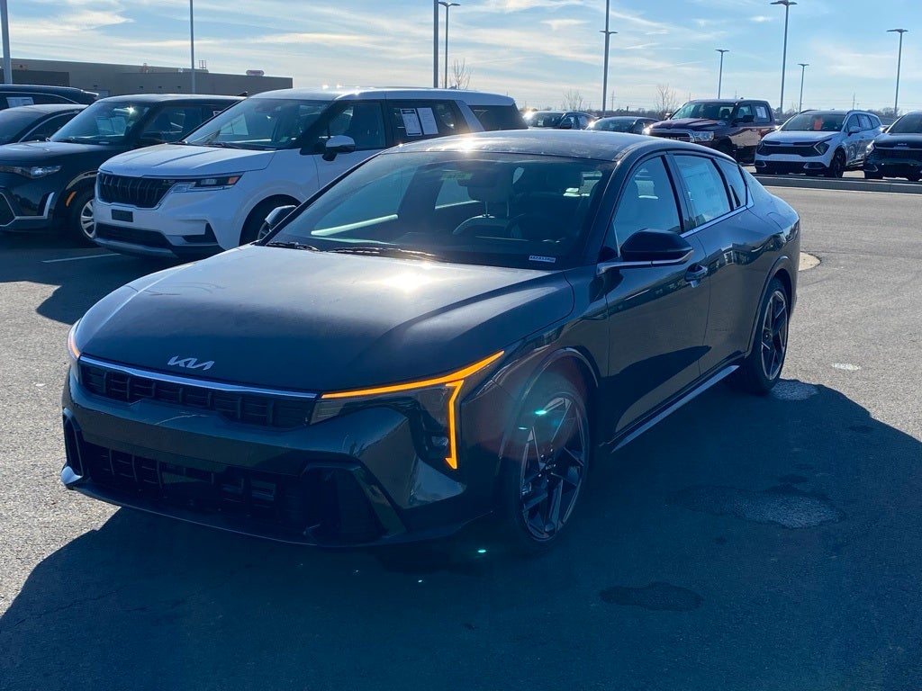 2026 Kia K4 GT-Line