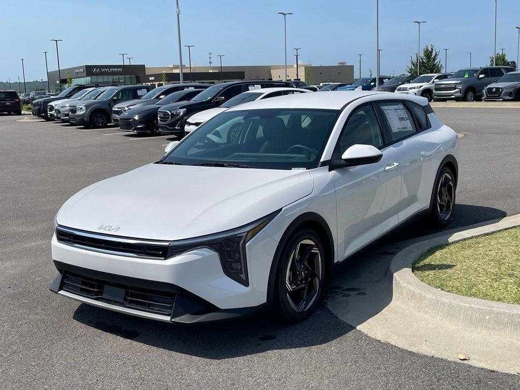 2026 Kia K4 EX