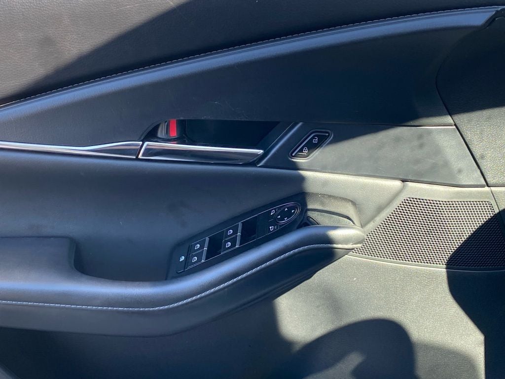 2025 Mazda Mazda CX-30 2.5 S Preferred Package AWD / CLEAN CARFAX / HEATED SEATS